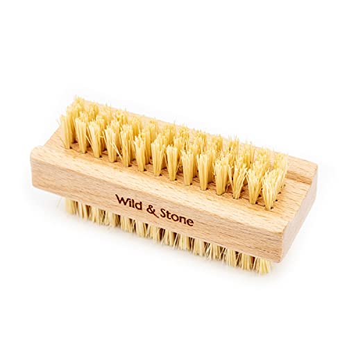 Natural Wooden Nail Brush with Sisal Bristles - Plastic-Free