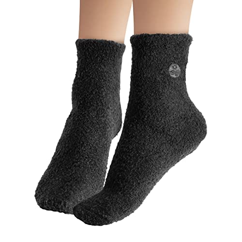 Earth Therapeutics Aloe Vera Moisturizing Socks for Dry Feet - Black