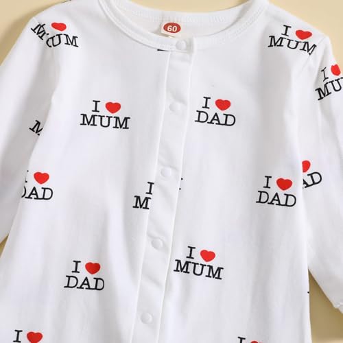 Baby Long-Sleeve Jumpsuit with 'I Love DAD Mum' Letters - Solid Printed