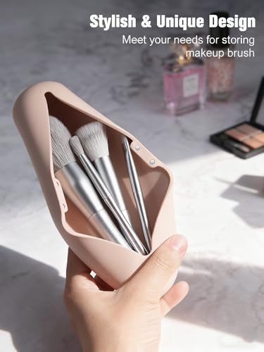 Travel Makeup Brush Holder with Magnetic Closure - Khaki