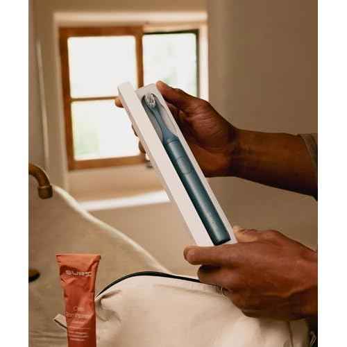 SURI UV Sanitizing Clean & Charge Travel Case (White) - Official Brush Accessory