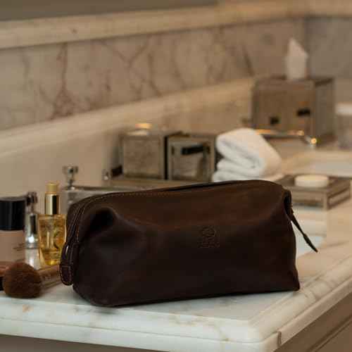 Time Resistance Leather Toiletry Bag Cosmetic Case Italian Classy Dopp Kit