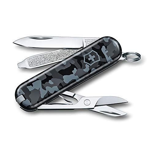 Victorinox Classic SD Swiss Army Knife, Compact, 7 Functions, Swiss Made Pocket Knife with Small Blade, Screwdriver and Key Ring - Navy Camouflage