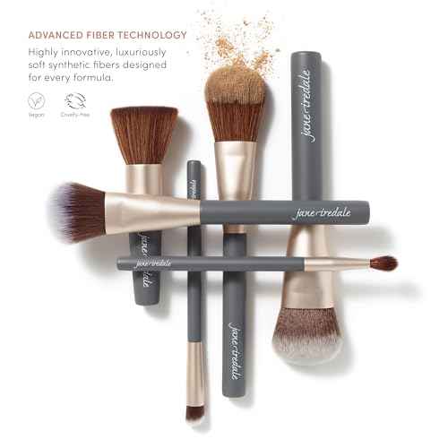jane iredale Liquid Complexion Brush, Medium, Flat Cosmetic Brush for Allover Application of Cream & Liquid Makeup, Vegan, Cruelty Free