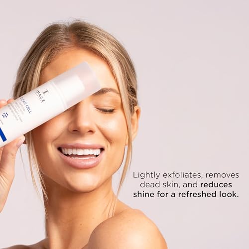IMAGE Skincare, Clear Cell Clarifying Salicylic Tonic, Mattifying Toner for Pores, Redness and Light Exfoliation for Oily Prone Skin, 4 fl oz