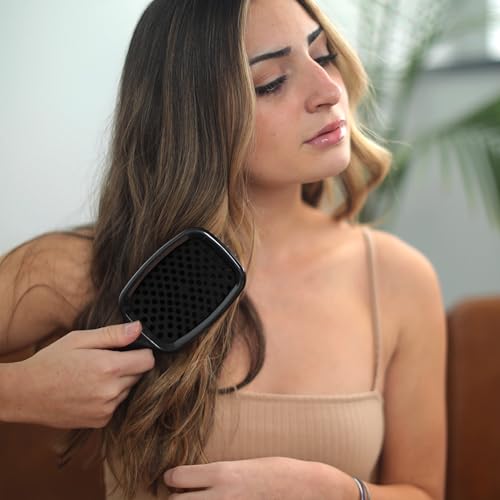 FHI Heat UNbrush Detangling Brush for Pain-Free Brushing on All Wet or Dry Hair Types — Durable DuoFlex Anti-Static Bristles, Lightweight Handle, Vented Hair Brush, Black