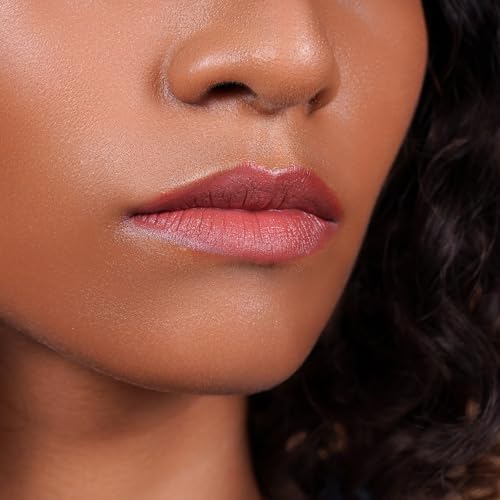 Aromi Metallic Liquid Lipstick | Chestnut Rose Lip Color with Shimmery Finish, Long-lasting + Long Wear, Smudge Proof, Waterproof, Vegan, Cruelty-free (Burgundy Quartz)