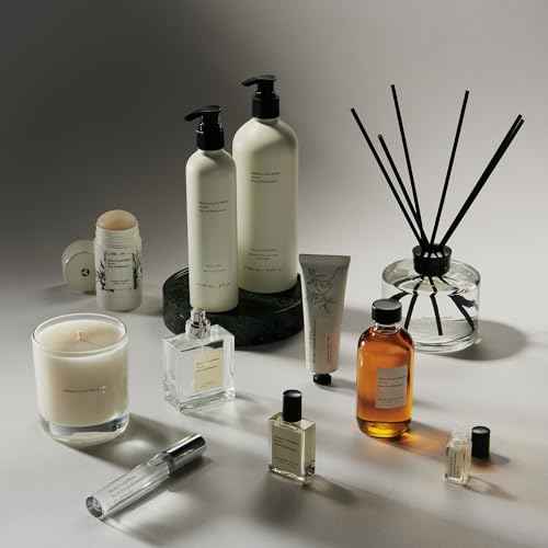 Maison Louis Marie - No.04 Bois de Balincourt Natural Body + Hand Wash | Luxury Clean Beauty + Non-Toxic Fragrance (14.8 fl oz | 440 ml)