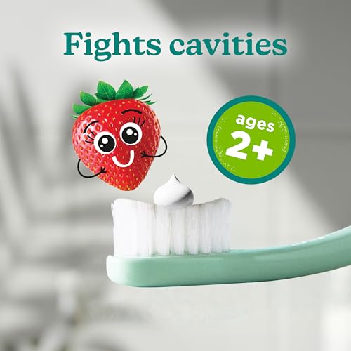 Tom's of Maine Natural Kids Fluoride Toothpaste, Silly Strawberry, 3 Pack