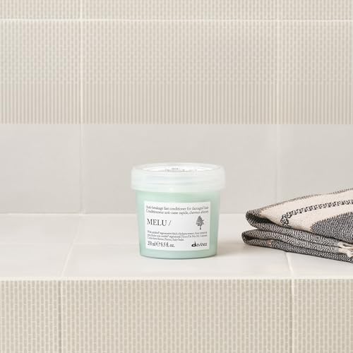 Davines MELU Conditioner – Anti-Breakage Fortifying Treatment for Long or Damaged Hair with Black Chickpea