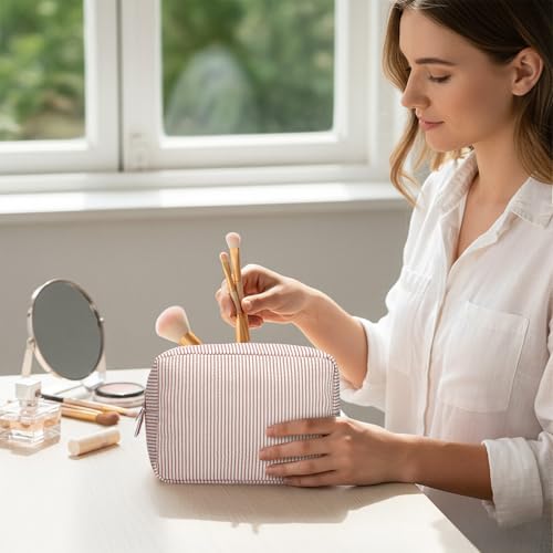 6 Seersucker Makeup Bags for Women - Large, Khaki - 8.46 x 5.51 x 3.54 in, 6 Pack