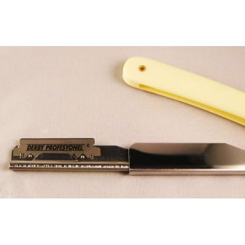 Traditional Shaving Kit. Straight Razor and 300 single edge Derby Professional