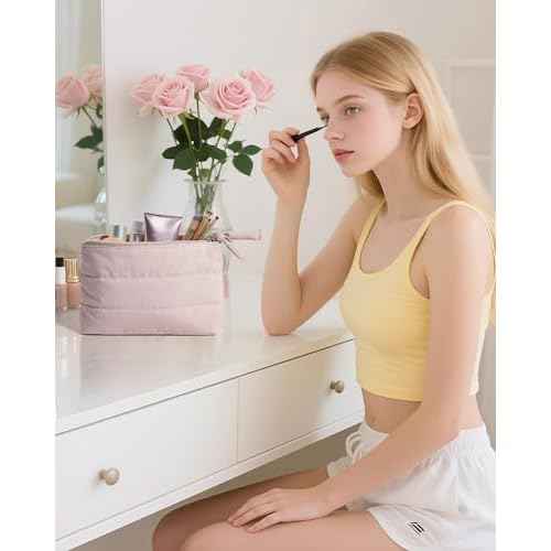 BAGSMART Small Makeup Bag, Puffy Portable Cosmetic Pouch with Charm Zipper, Water-Resistant Travel Organizer for Women (Baby Pink, Small)