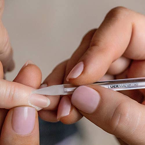 GERMANIKURE Glass Cuticle Stick Set of 3 in Leather Sleeve - Ethically Made in Czech Republic - Cuticle Pusher & Remover, Callous & Dry Skin Fingertip File, Nail Shaper - Professional Cuticle Care