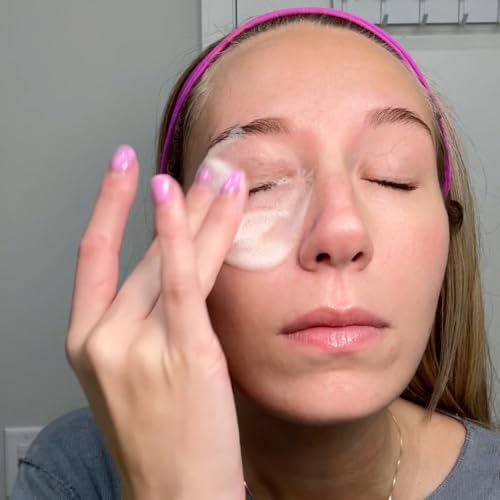 SuperGLA® Eyelid & Eyelash Foaming Cleanser | Plant-Based