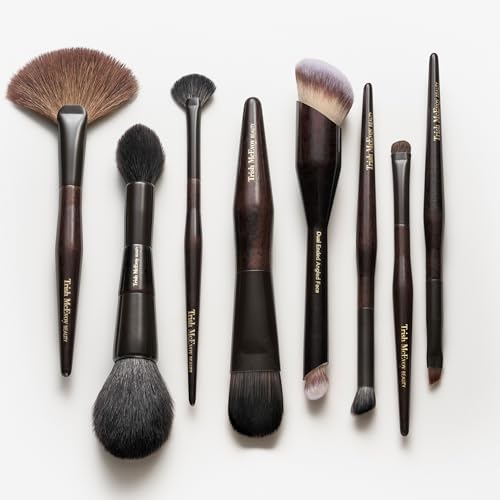 Trish McEvoy Women's Brush 23 Petite Angled Crease Contour