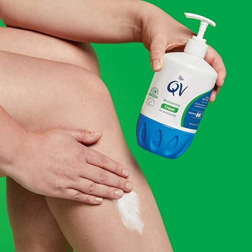 QV Cream with 10% Glycerin (500g) Rich Protective Moisturiser for Sensitive Dry Skin Fragrance Free Noncomedogenic Body Cream Hydrating Skin Care for Eczema Psoriasis Dermatitis Pump Dispenser Bottle