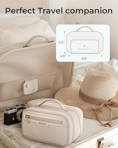 BAGSMART Travel Makeup Bag Organizer with Multiple Compartments