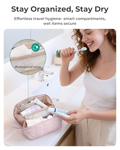 BAGSMART Women's Puffy Travel Makeup Bag, Water Resistant