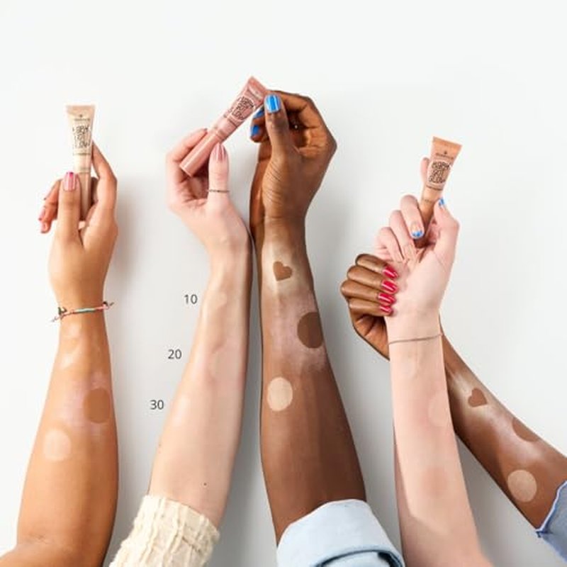Essence Baby Got Glow Liquid Highlighter - Lightweight & Radiant