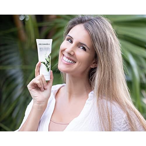Dermaka Lightly Tinted Mineral Sunscreen SPF 42 ? Anti-Aging Face Moisturizer with Zinc Oxide & Aloe Vera ? Water Resistant, Non-Greasy & Reef Safe for Sensitive Skin ? 3.4 oz