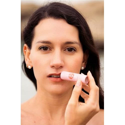 MADRE LUNA AYURVEDIC SKIN CARE, Cheeks & Lips, Natural Look, Deep Hydratation. (Venus Rose) This natural-look tint offers deep hydration, antioxidant benefits, enriched with Ashwagandha and Manjistha.