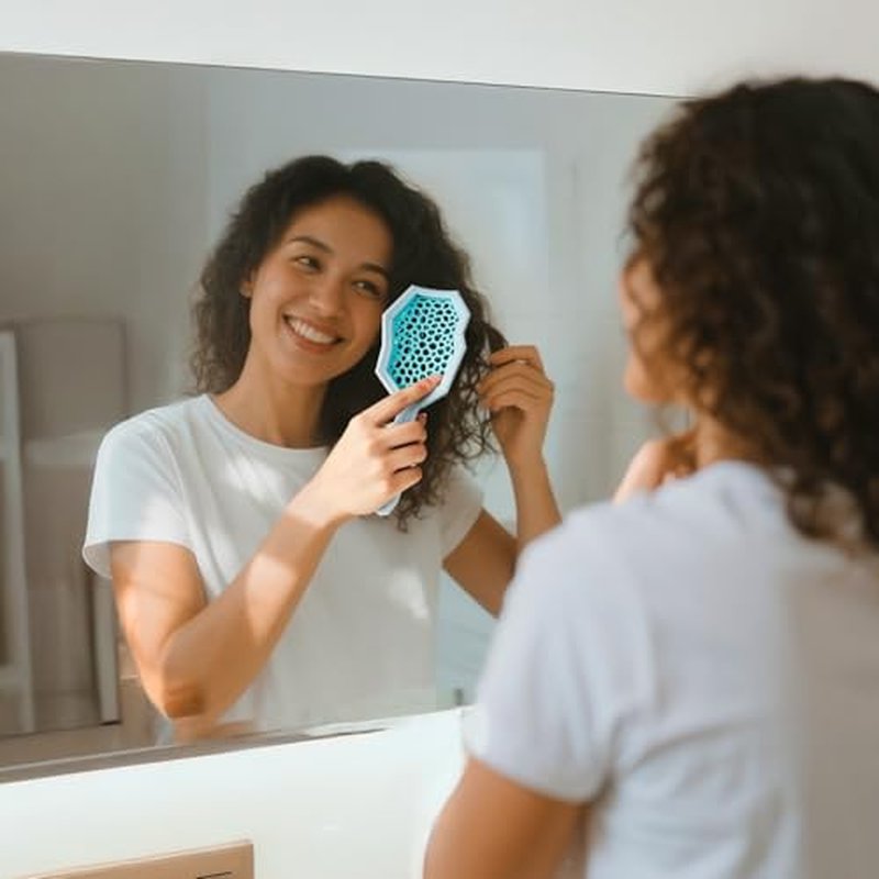 AIMIKE Glacier Detangling Brush for Curly Hair 2c-4c