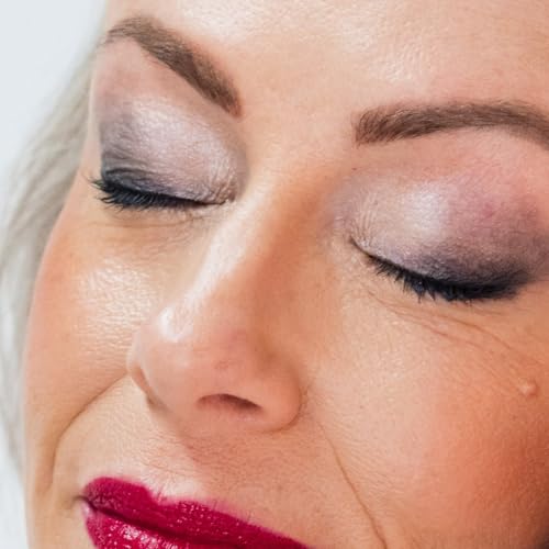Demure Mineral Eyeshadow Palette - 23 Matte Shades