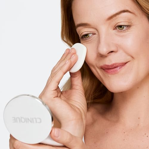 Clinique Beyond Perfecting Powder Foundation + Concealer