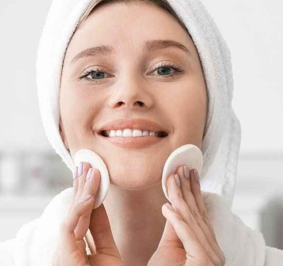 Elina Organics Makeup Removing & Cleansing Oil 2oz – Organic Cold-Pressed Formula with Sunflower, Jojoba, Castor & Walnut Oils – Gently Removes Waterproof Makeup