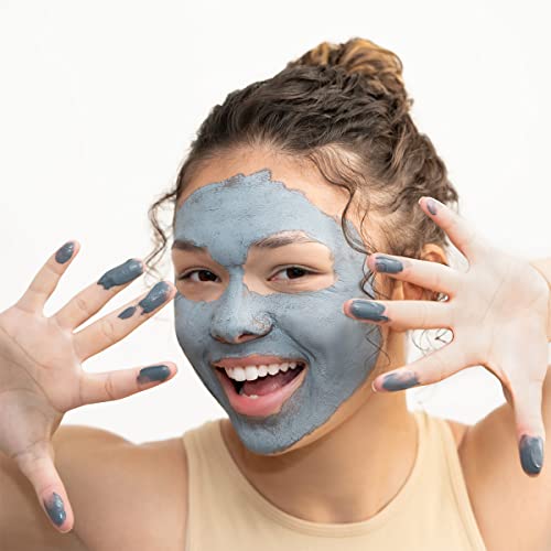 florence by mills Clear the Way Clarifying Mud Mask 3.4oz