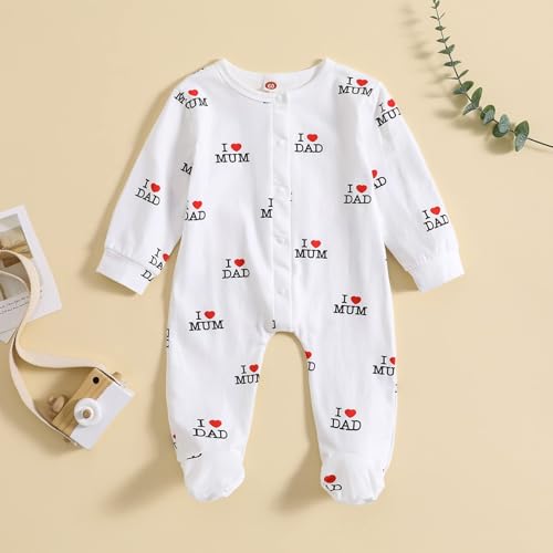 Baby Long-Sleeve Jumpsuit with 'I Love DAD Mum' Letters - Solid Printed