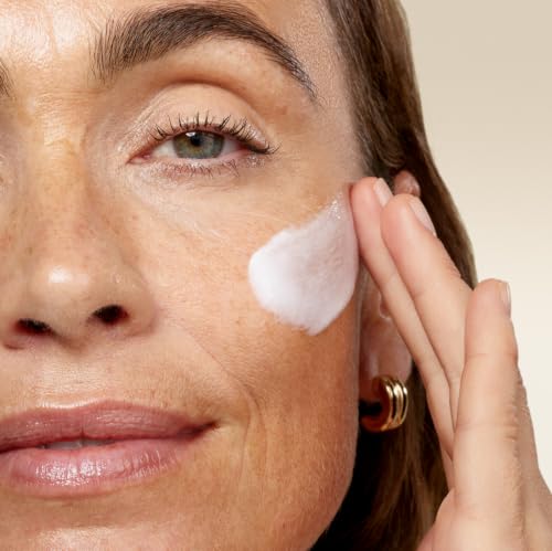 No7 Future Renew Damage Repair Peptide Face Cleanser - Hydrating & Anti-Aging