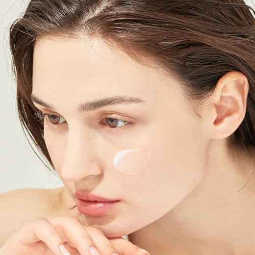 Genabelle Cabbage 74 Calming Cream - Lightweight Watery-Type Moisturizer with CICA, Sucralfate, Hyaluronic Acid, Helps Instantly Calm, & Hydrate the Skin 1.69 fl. oz.