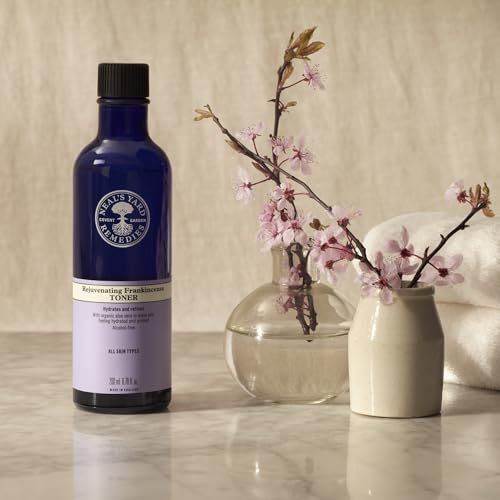 Neal's Yard Remedies Rejuvinating Frankincense Toner, Facial Toning Lotion, Hydrates, Refines & Primes, Vegan & Cruelty-Free, 200ml