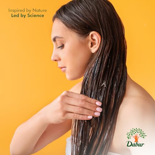 Mahabhringraj Herbal Ayurvedic Hair Oil for Scalp & Hair Nourishment - 200ML