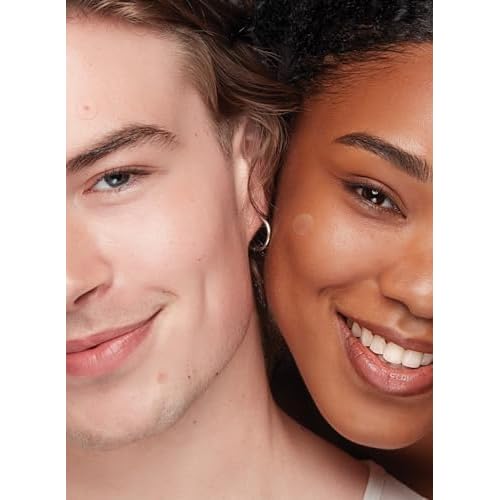 Pestle & Mortar THE SPOT DOTS - Hydrocolloid dots to quickly clear spots. Ultra-thin dots designed for discreet overnight wear, effectively targeting acne breakouts while you sleep.