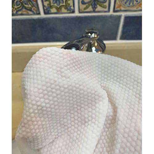 100% Natural Fiber Cloths - Wet or Dry Disposable Clean Face Towel - Makeup Remover - Clean Facial Soft Pads for Sensitive Skin - Water Wipes - Large Volume Cosmetic Pads - 80Pcs/Roll