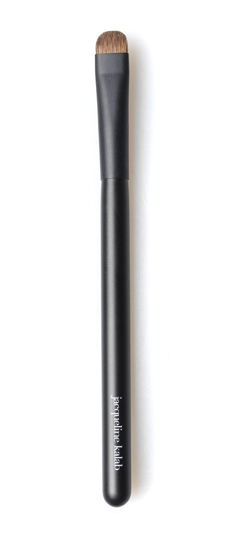 Smudger - Eyeliner/Eyeshadow Smudger/Eyebrow Brush, by Jacqueline Kalab - Artiste - 5.7in Makeup Artist Quality