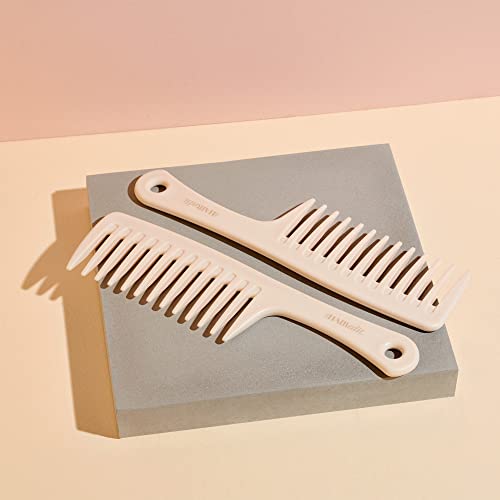 The Hair Edit Detangling Comb for All Hair Types