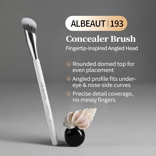 Angled Concealer Brush for Flawless Under Eye Makeup