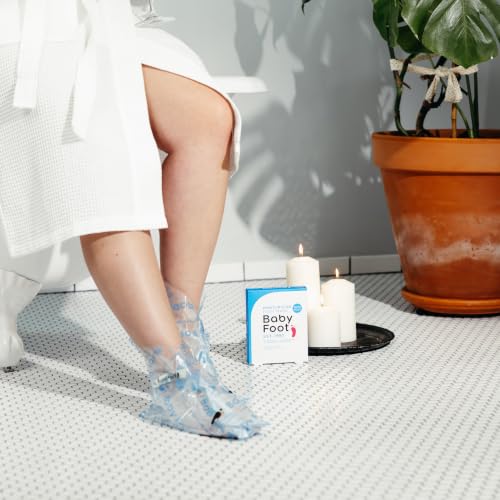Moisturizing Foot Mask for Dry Cracked Feet - 15 Minute Spa Treatment with Collagen & Hyaluronic Acid