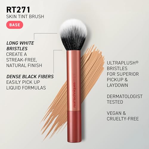 Revolution, Bake It Easy Powder Brush, Multi-Functional Makeup Brush for Powder-Based Products, Vegan & Cruelty-Free