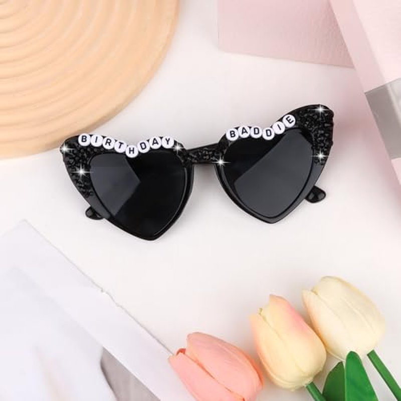 Jaciya Heart-Shaped Sunglasses for Women - Trendy Birthday Baddie Accessory