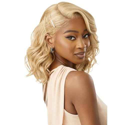 Outre Lace Front Wig - Melted Hairline - Judi (DARK BROWN 2)