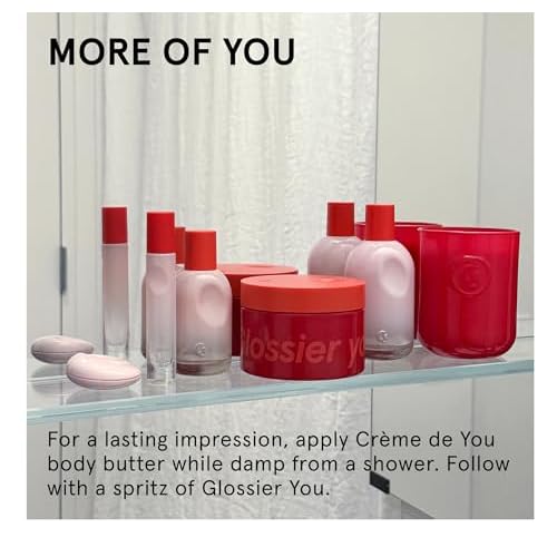 Glossier Cr?me de You Dry-Touch Body Butter - Signature You Fragrance Scented Body Cream for Dry Skin & 24 Hour Hydration - Shea Butter & Jojoba Oil - Warm & Spicy - Dermatologist-Tested, Vegan, 215ml