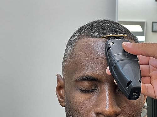 Andis GTX-EXO Professional Cordless Beard & Hair Trimmer