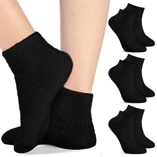 Janmercy Black Aloe Moisturizing Socks 3 Pairs Non-Slip Fuzzy Footwear