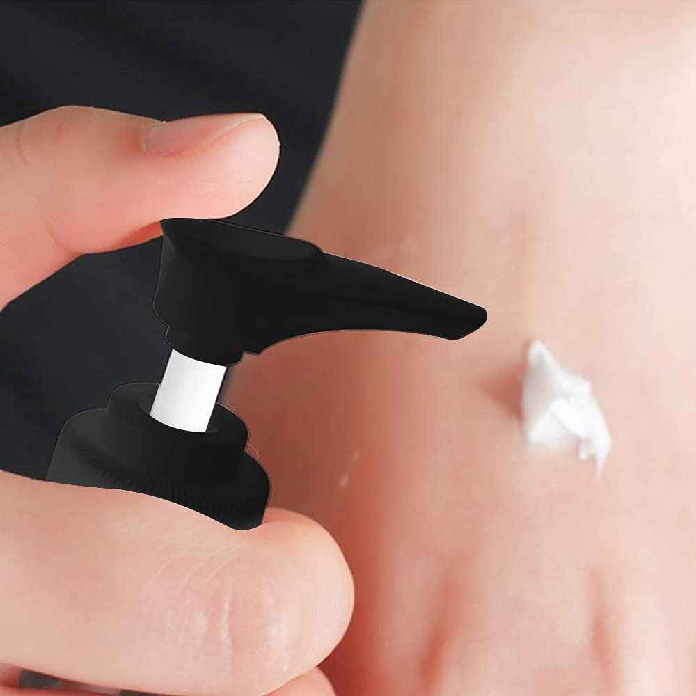 Vitog Travel Bottles Kit, TSA Approved Leak Proof Portable Toiletry Containers Set, Clear flight size PET Cosmetic Containers for Lotion, Shampoo, Cream, Soap, Set of 11 (Black+Plastic)