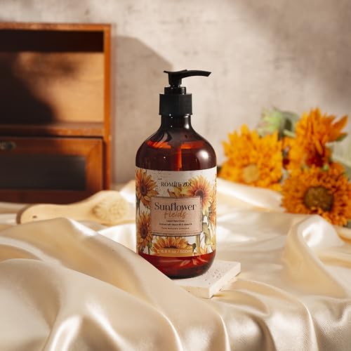 ROMIIE ZOI Christmas Liquid Hand Soap with Gift Box - Silent Night Softness, Infused with the Fresh Cut Spruce Branches Aroma - 500ml/ 16.8 fl.oz